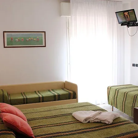 מלון Maria Serena רימיני