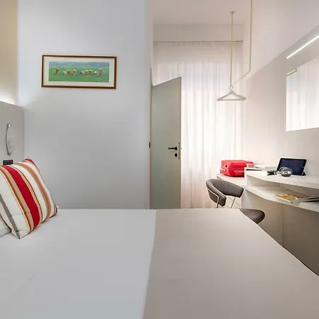 Maria Serena 3* רימיני