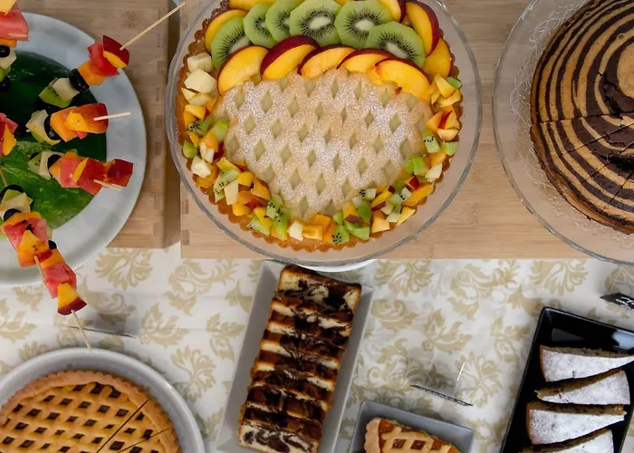 Maria Serena Hotel 3*