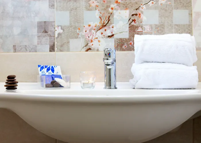 Maria Serena Hotel 3*